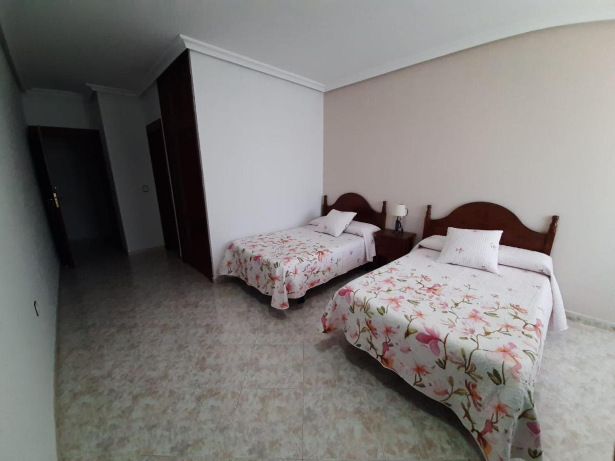 Hostal Restaurante El Abad Abadia Екстер'єр фото