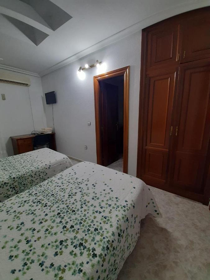 Hostal Restaurante El Abad Abadia Екстер'єр фото